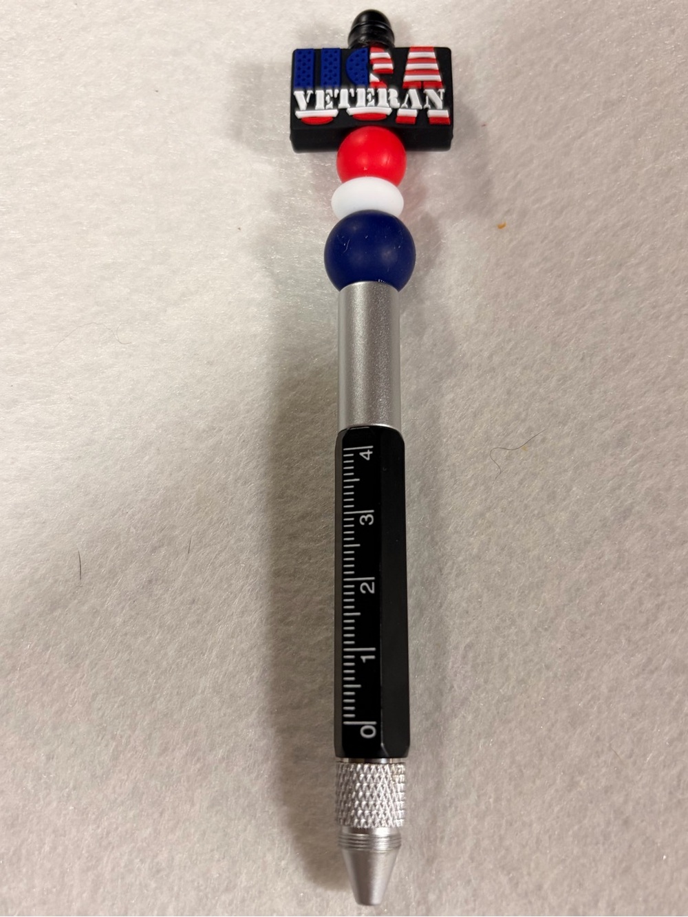 Patriotic multi-pen tool